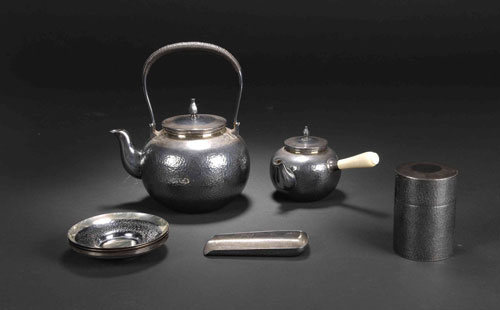 茶、牛奶或汽水會(huì)腐蝕不銹鋼帶制品，這是真的嗎？